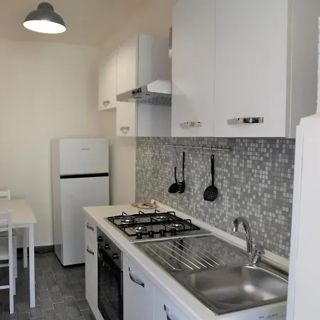 Apartment Velletri-casetta Nel Borghetto- Aria Condizionata In Camera-wifi *