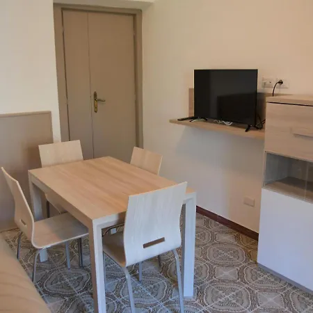 Apartment Velletri-casetta Nel Borghetto- Aria Condizionata In Camera-wifi